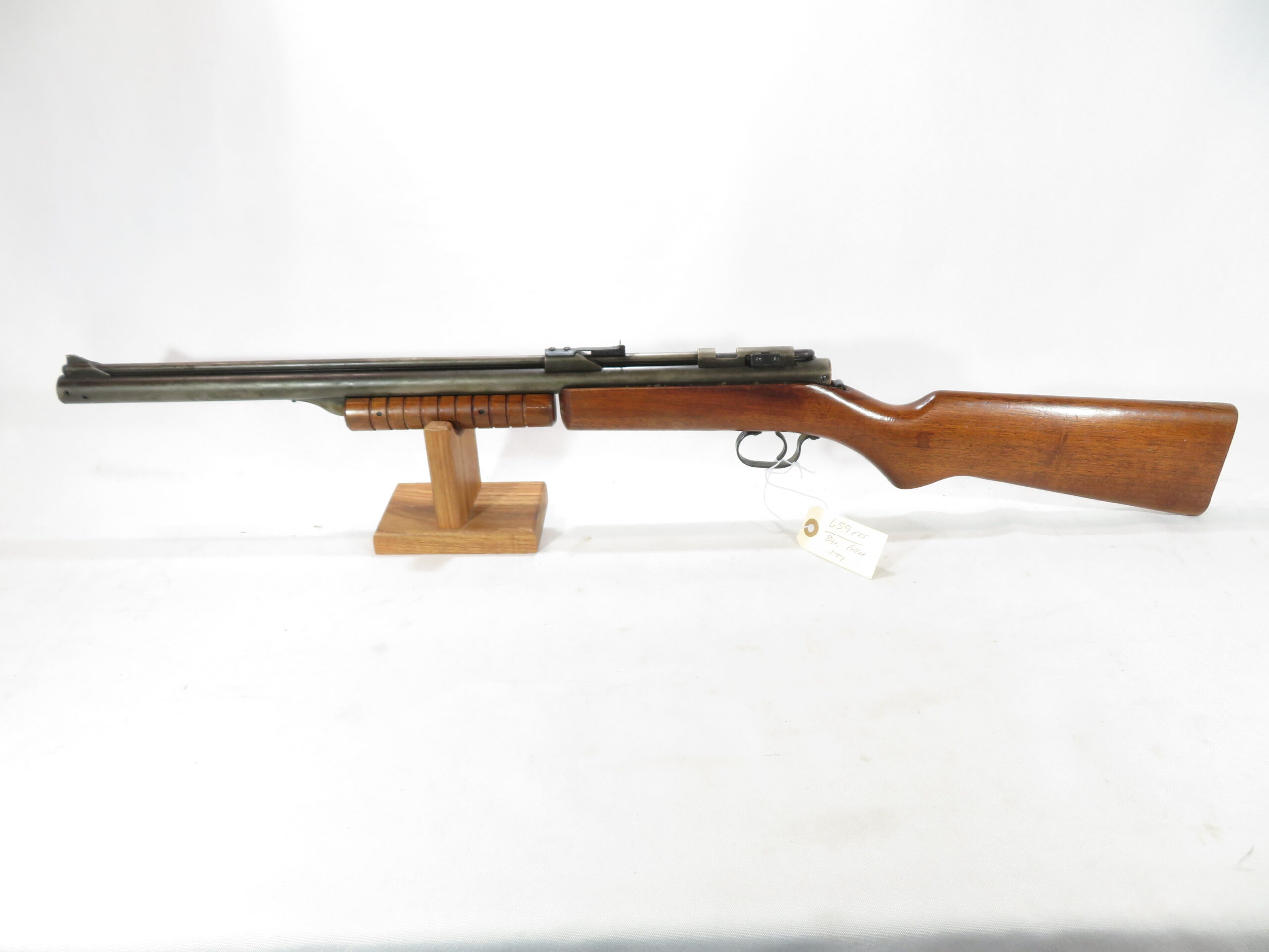 Benjamin Model 347 Air Rifle   Mfg 1969-1992 SKU 5726.5