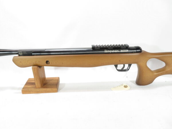 Used Benjamin Trail NP Air Rifle .177 Caliber Wood Stock SKU 5826.3 - Image 8