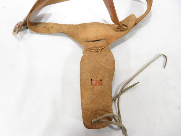 Crosman Hahn 45 Holster SKU 5926.3 - Image 3