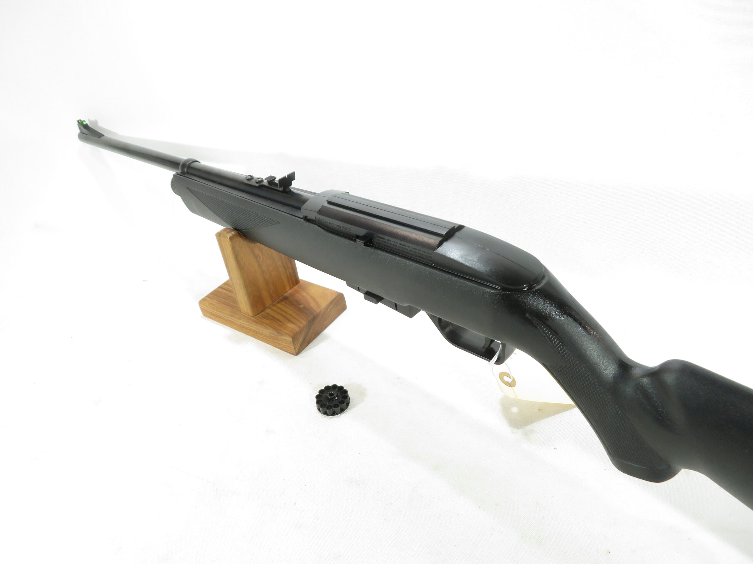 Crosman RepeatAir Model 1077 CO2 Rifle SKU 6226.3