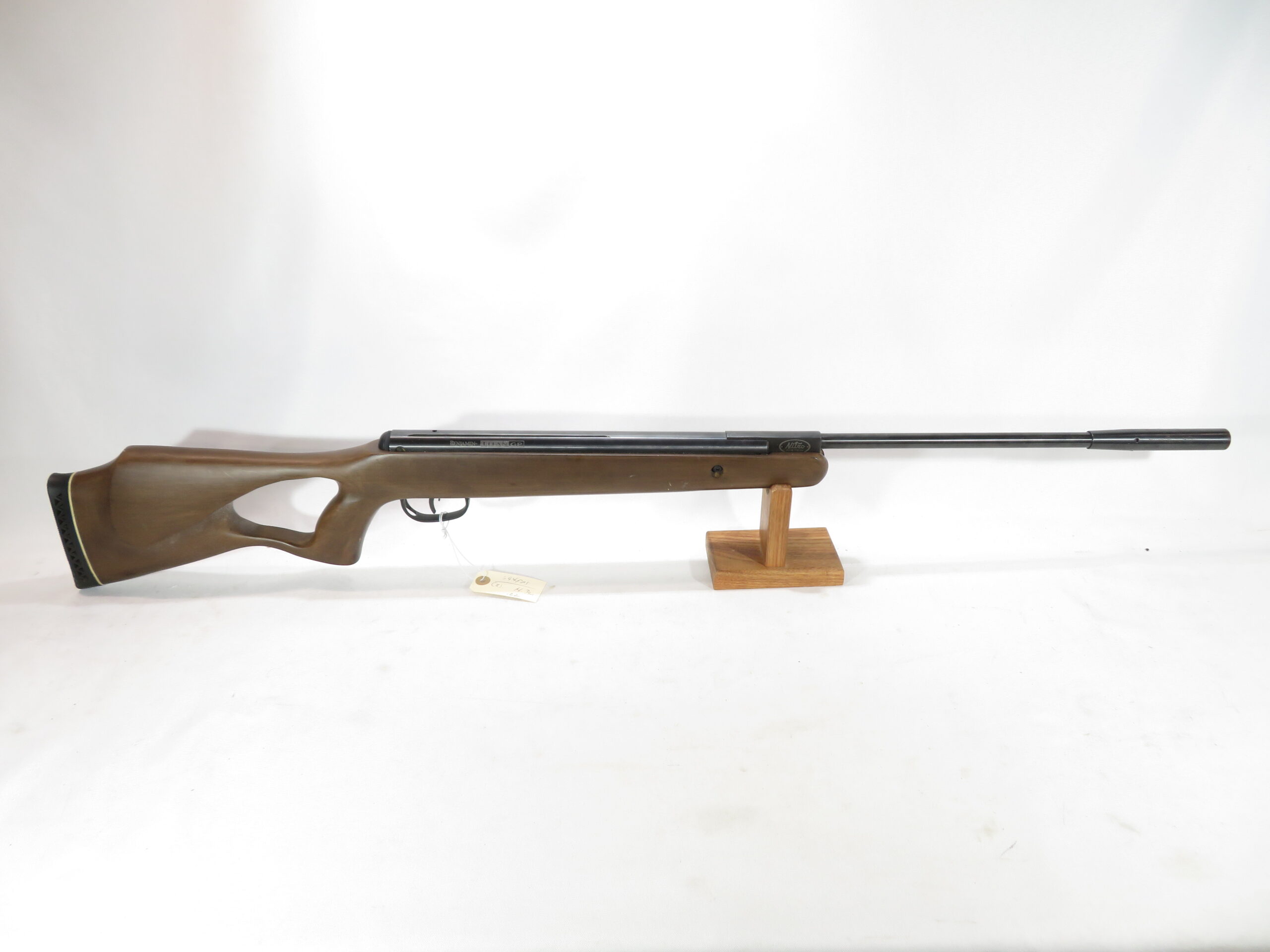 Used Benjamin Titan GP .22 SKU 6426.4
