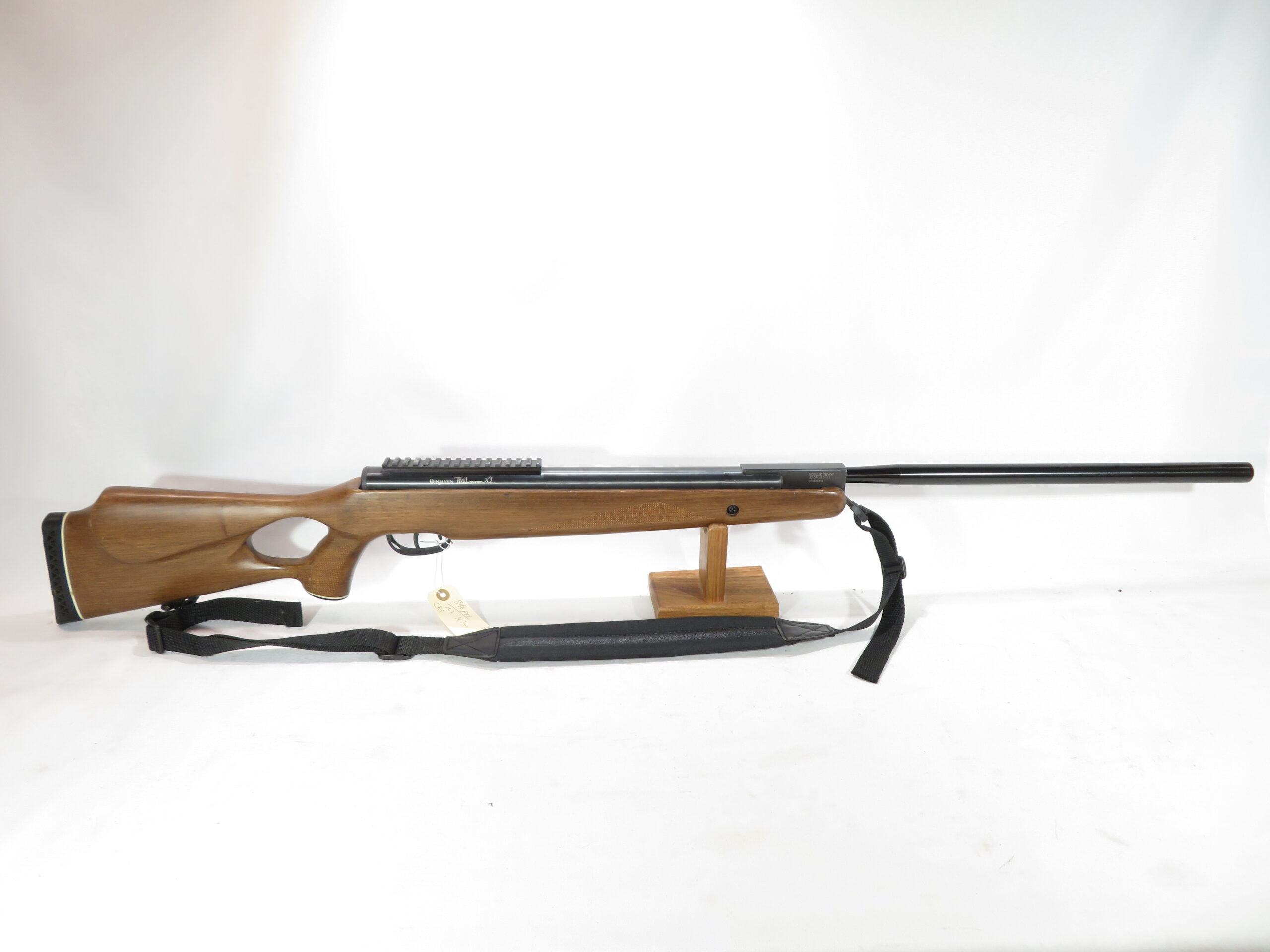 Used Benjamin Trail NP XL Air Rifle .22 SKU 6426.3