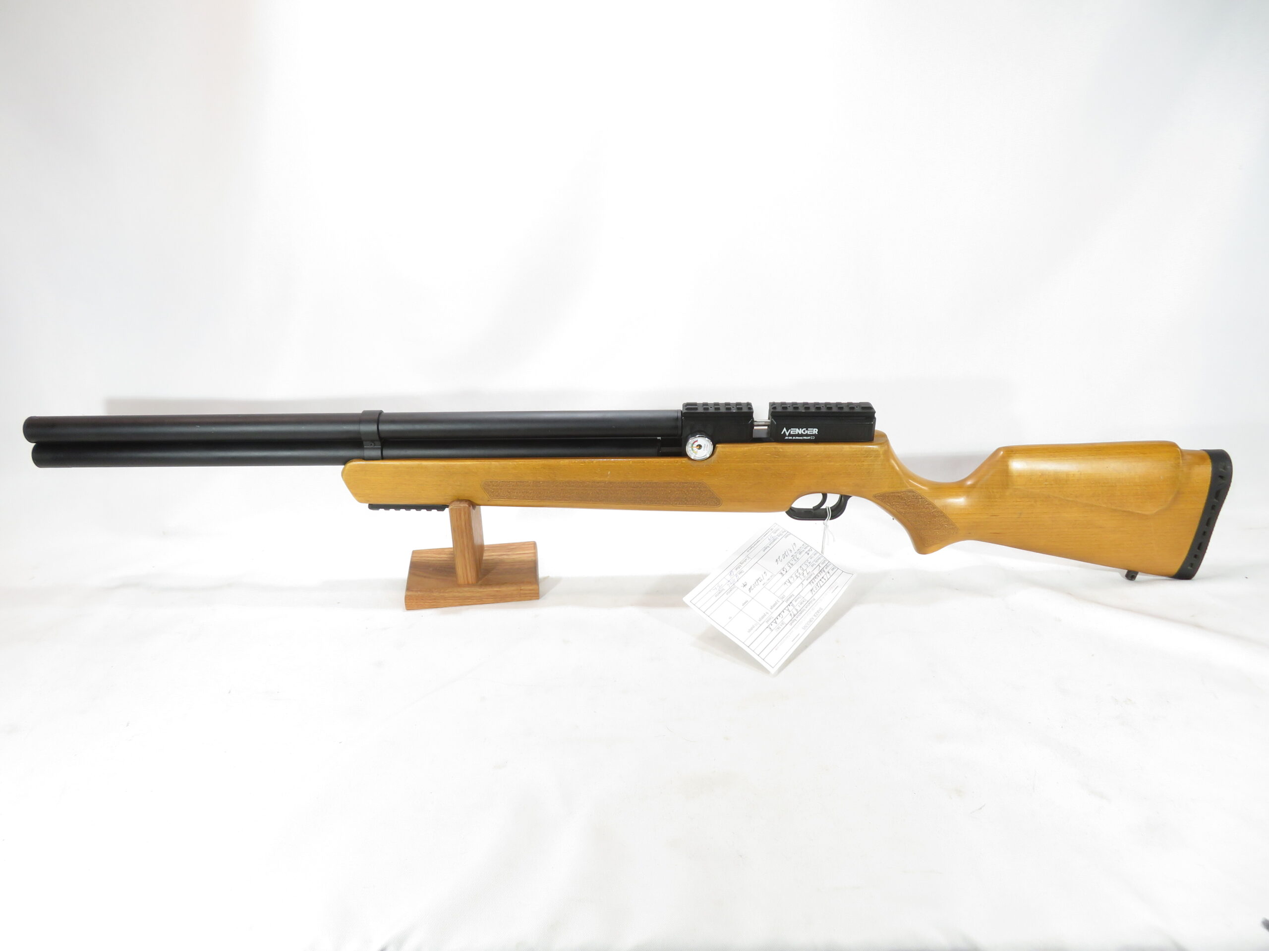 Used Air Venturi Avenger, Wood stock, .25 SKU 63026.11
