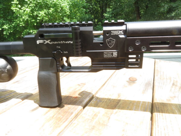 Used FX Panthera, 700mm, .30  +1 mag, FX Moderator, and Bi-pod SKU 8526.1 - Image 4
