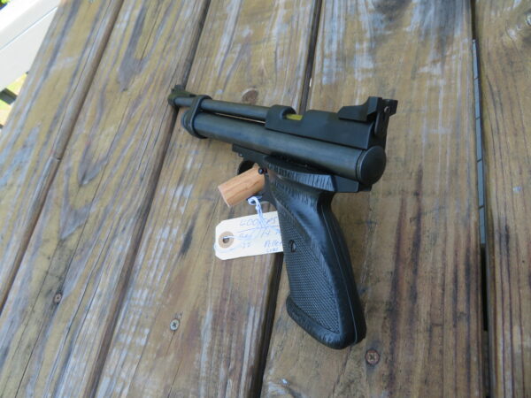 Used Crosman 2240 Pistol SKU 82426.3 - Image 2