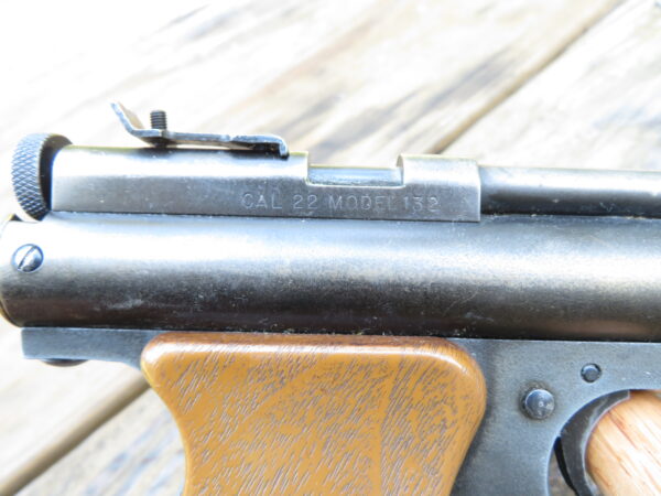 1972 Benjamin Franklin Model 132 Air Pistol SKU 9326.3 - Image 3