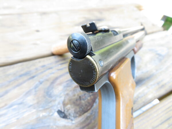 1972 Benjamin Franklin Model 132 Air Pistol SKU 9326.3 - Image 4