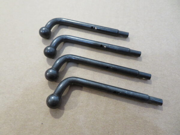 Benjamin 310-312 Bolt and Bolt Lug - Image 2